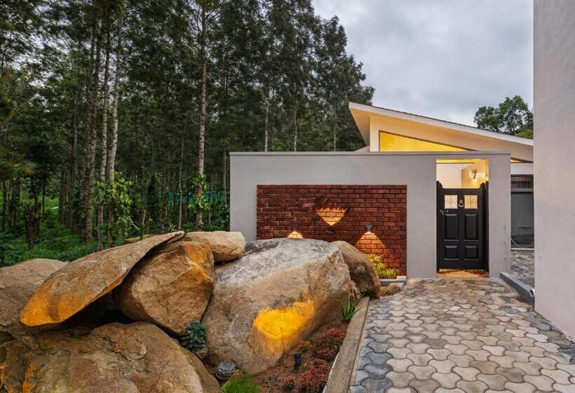 ویلای یک اتاق خوابه با استخر شنا, Vismita County