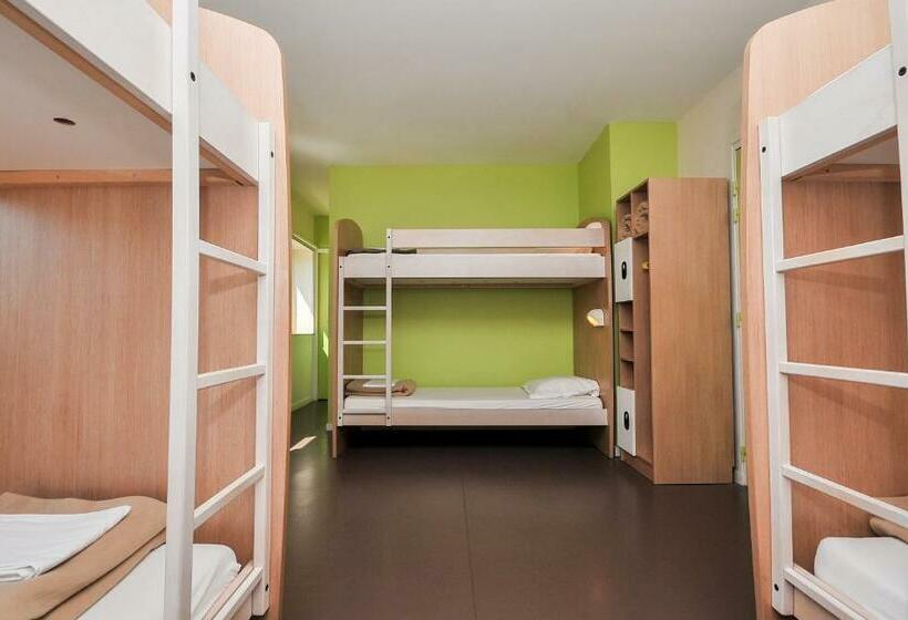 四人标准间, Auberge De Jeunesse Rochefort   Hostel