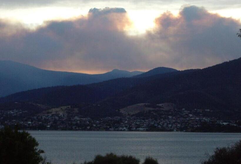 スタンダードバンガロー, Otago Cottage