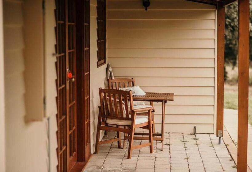 スタンダードバンガロー, Otago Cottage