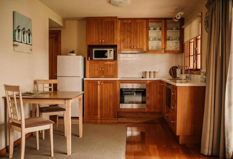 スタンダードバンガロー, Otago Cottage