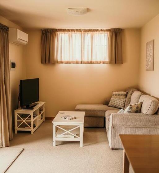 スタンダードバンガロー, Otago Cottage