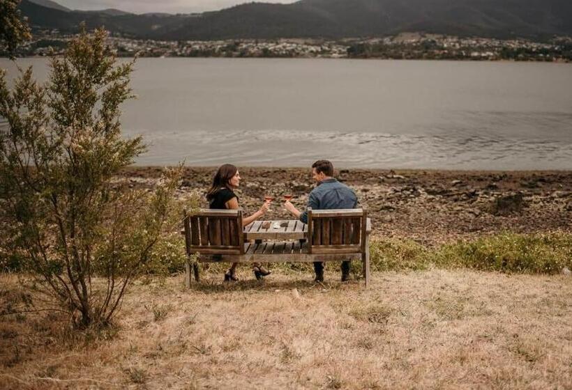 スタンダードバンガロー, Otago Cottage