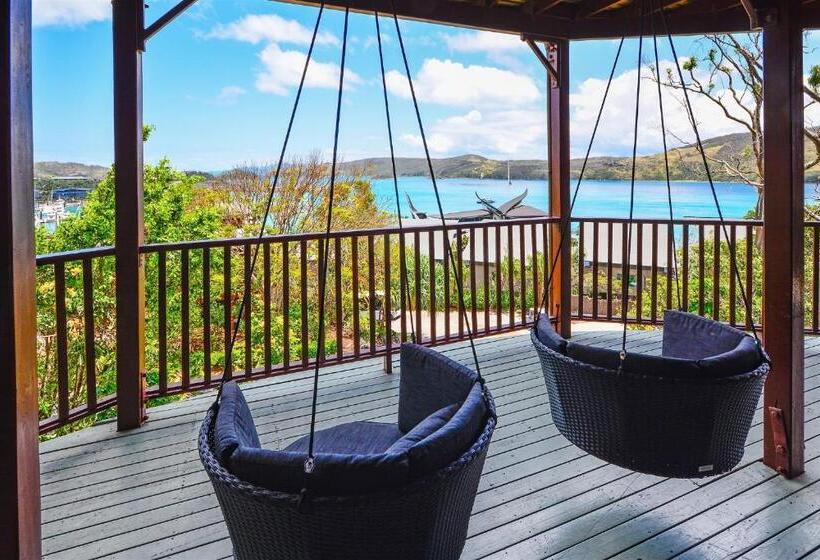 דירת שלושה חדרים, Casuarina Cove Apartments