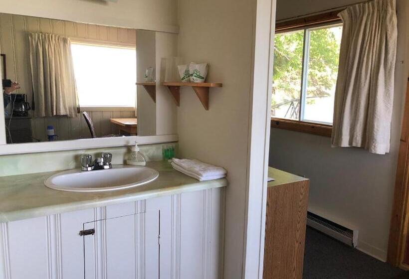 Люкс Вид на Море, Auberge La Coudriere Cool