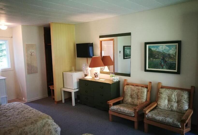 Семейный Номер Вид на Горы, Auberge La Coudriere Cool