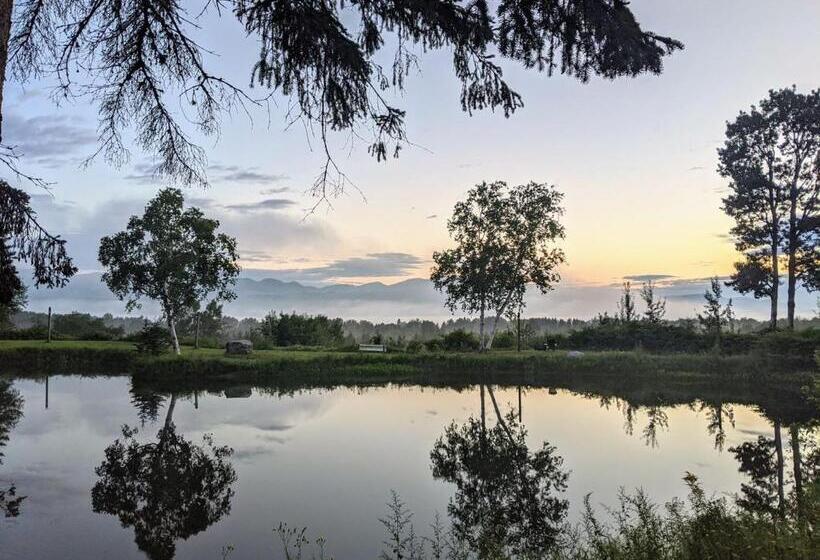 Номер Стандарт Вид на Озеро, Auberge La Coudriere Cool