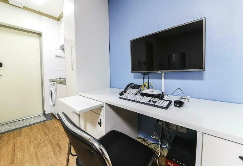 スタンダードルーム, Crystal Residence