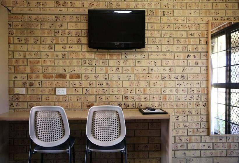 Номер Стандарт, Clermont Country Motor Inn