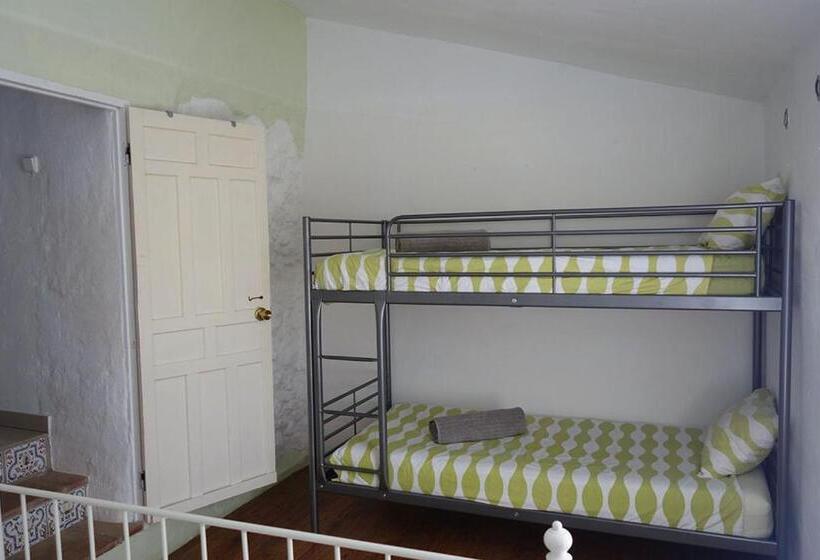 غرفة عائلية, Olive Branch El Chorro