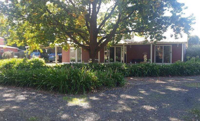 带4个卧室的别墅, Dixiglen Farm