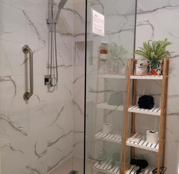 침실 2개 스위트, Donald Riverside Motel