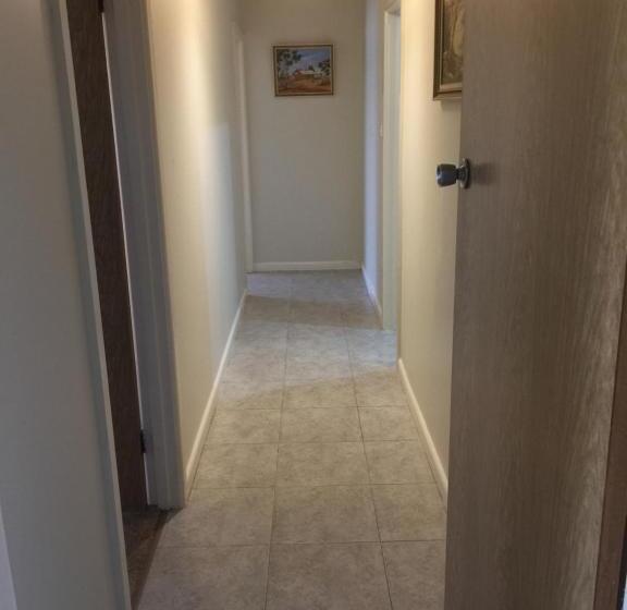 침실 2개 스위트, Donald Riverside Motel