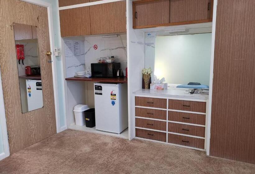 침실 2개 스위트, Donald Riverside Motel