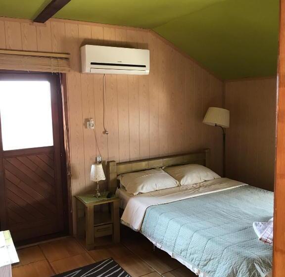 Standard Triple Room, Pensiunea Iona