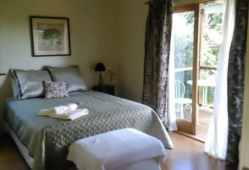 デラックスルーム, The Old Church Bed And Breakfast