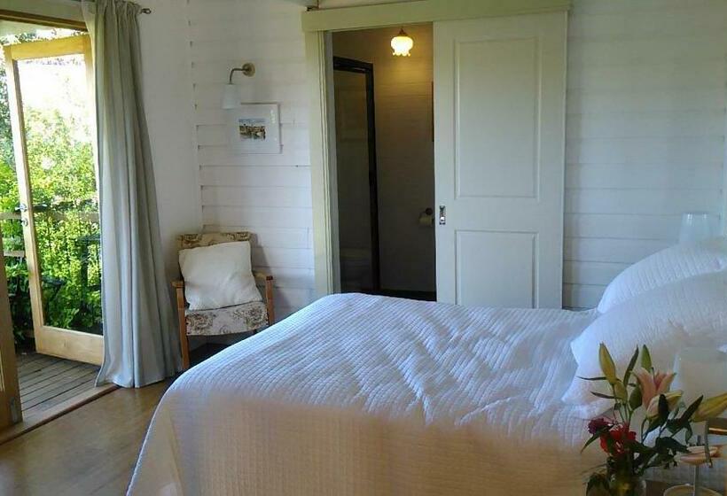 带阳台的豪华间, The Old Church Bed And Breakfast