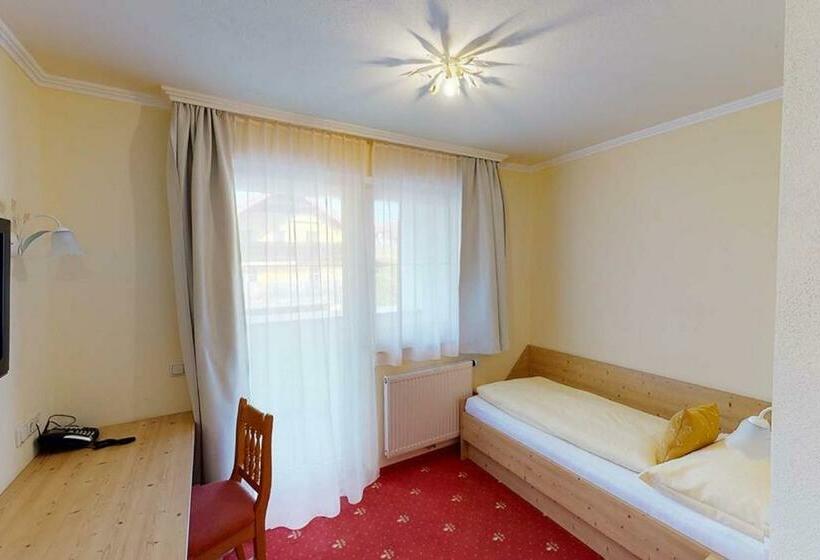 חדר סטנדרט יחיד, Voralpenhotel Schmoller