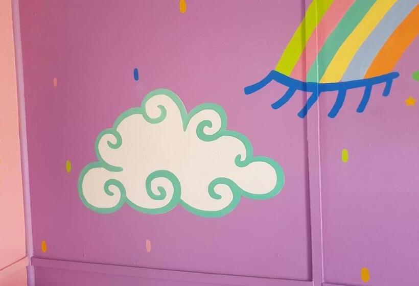 חדר סטנדרט חדר אמבטיה משותף, Alice's Secret Travellers Inn