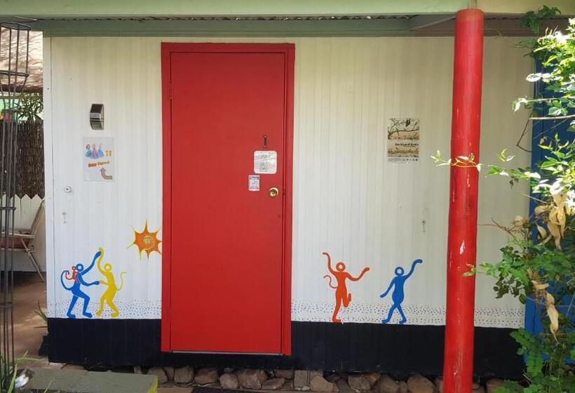 חדר סטנדרט חדר אמבטיה משותף, Alice's Secret Travellers Inn