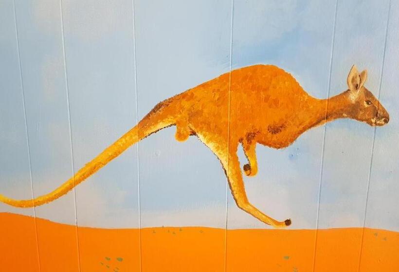 חדר בסיסי חדר אמבטיה משותף, Alice's Secret Travellers Inn