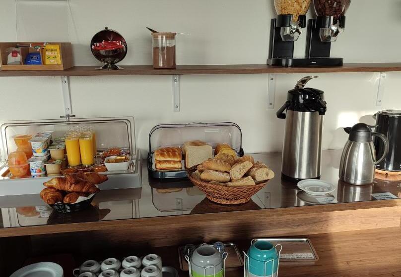 חדר סטנדרט לשלושה, B&b Auberge Aux Marais