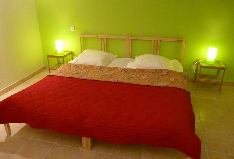 غرفة عائلية, B&b L Escale