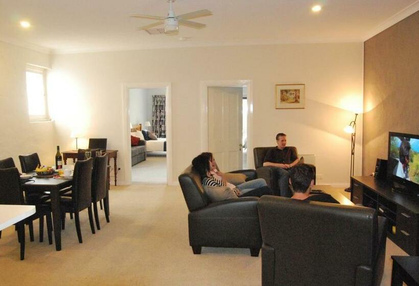 בית, 2 חדרי שינה, Brayfield Cottage