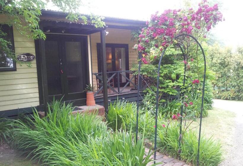 בית, 2 חדרי שינה, Leafield Cottages