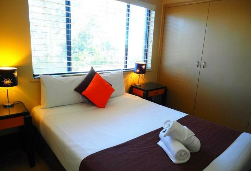 דירת שני חדרים, Bella Vista Motel