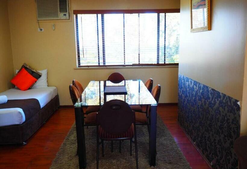 דירת שני חדרים, Bella Vista Motel