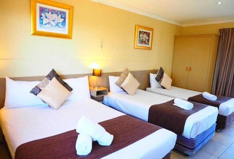Четырехместный Номер Стандарт, Bella Vista Motel
