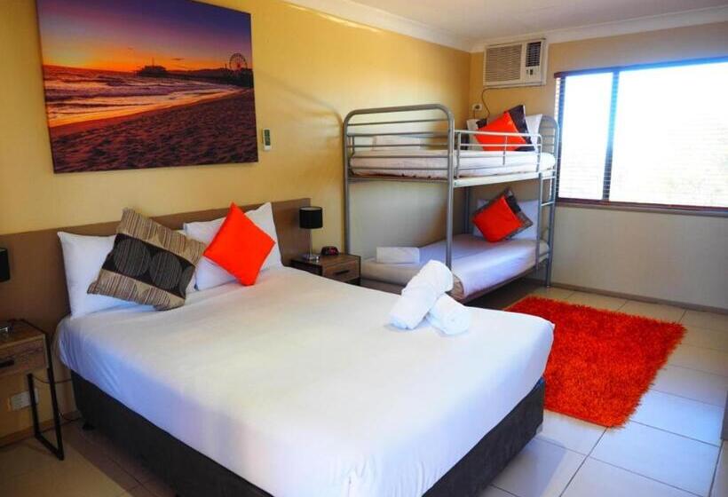 חדר סטנדרט לארבעה, Bella Vista Motel