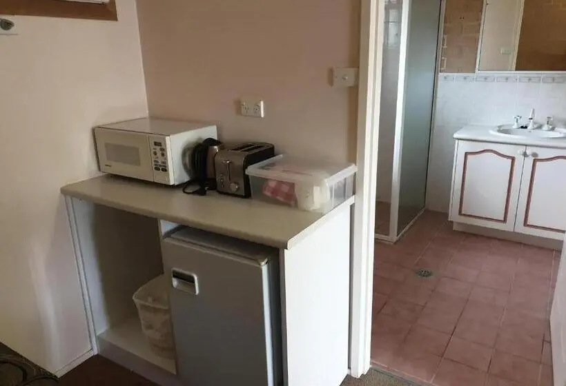 スタンダードルーム, Blayney Central Motel