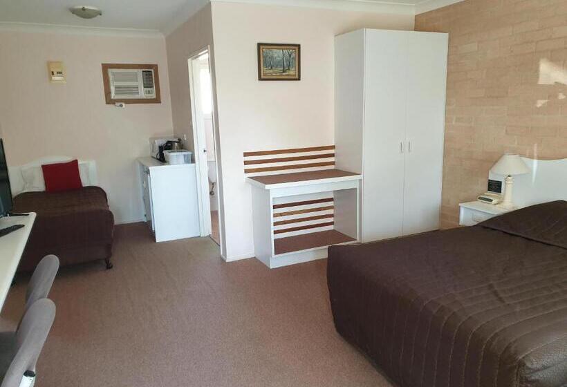 Номер Стандарт, Blayney Central Motel