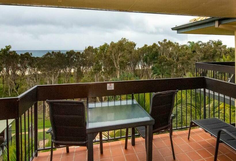 스탠다드 스튜디오, Anchorage On Straddie