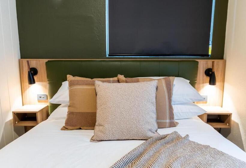 اتاق استاندارد با تخت دو نفره بزرگ, Eyre