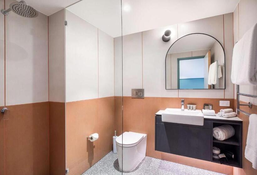 חדר סטודיו סטנדרד, The Brook By Nightcap Plus