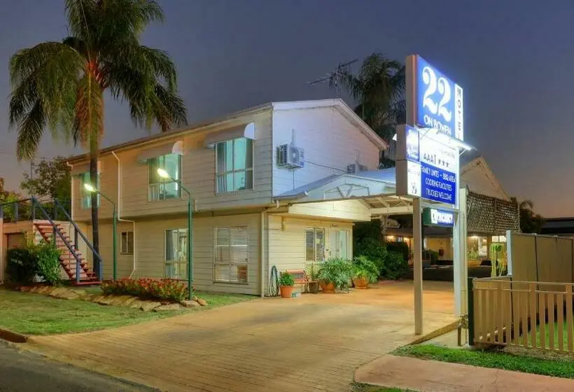 ファミリールーム, 22 On Bowen