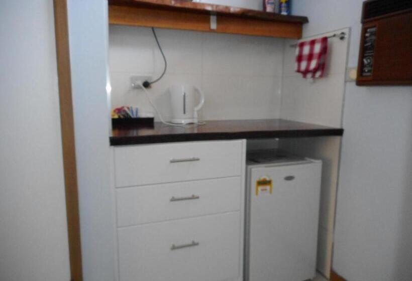 חדר סטנדרט, Acacia Rose Motor Inn