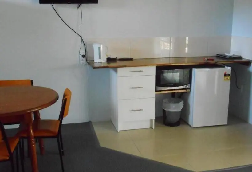 ファミリールーム, Acacia Rose Motor Inn