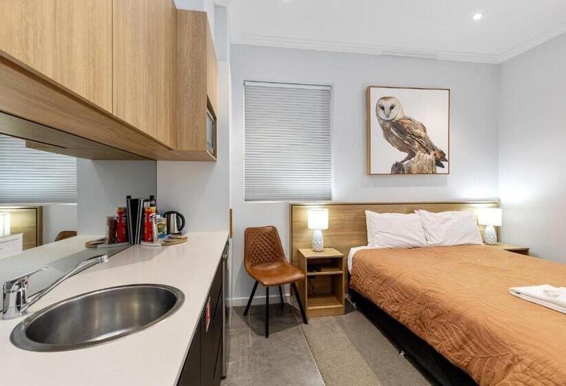 StandaardKamer, Civic Apartments