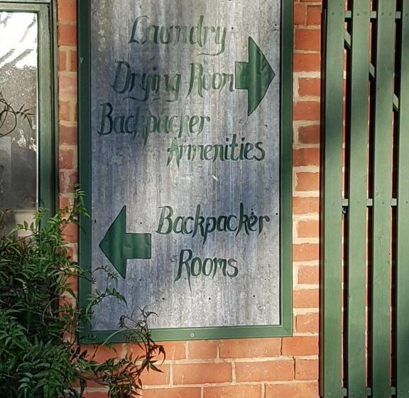 공동 객실, Mansfield Travellers Lodge