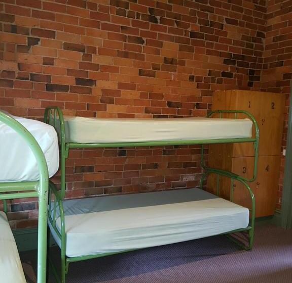 공동 객실, Mansfield Travellers Lodge