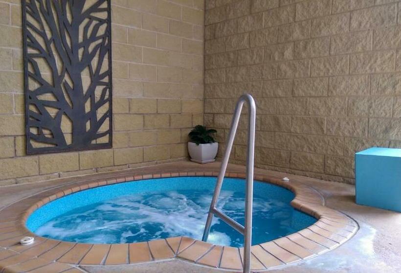 豪华房间, Motel On A Beckett