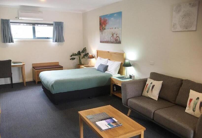 豪华房间, Motel On A Beckett