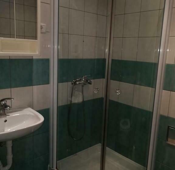 اتاق استاندارد, Brne Rooms