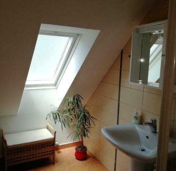 اتاق استاندارد, Brne Rooms