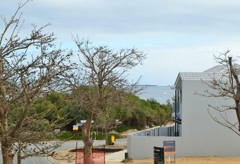 منزل 3 غرف نوم, North Coogee Beach House