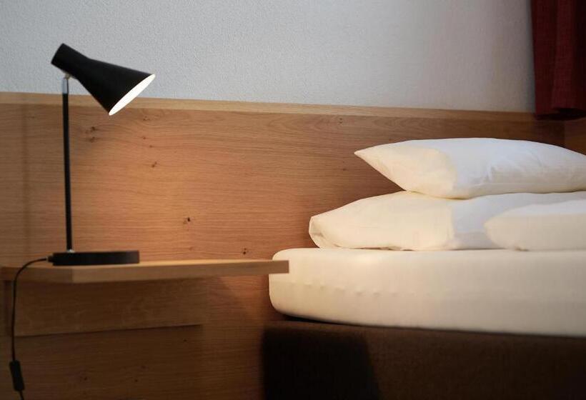 غرفة كومفورت فردية, Piltriquitron Lodging